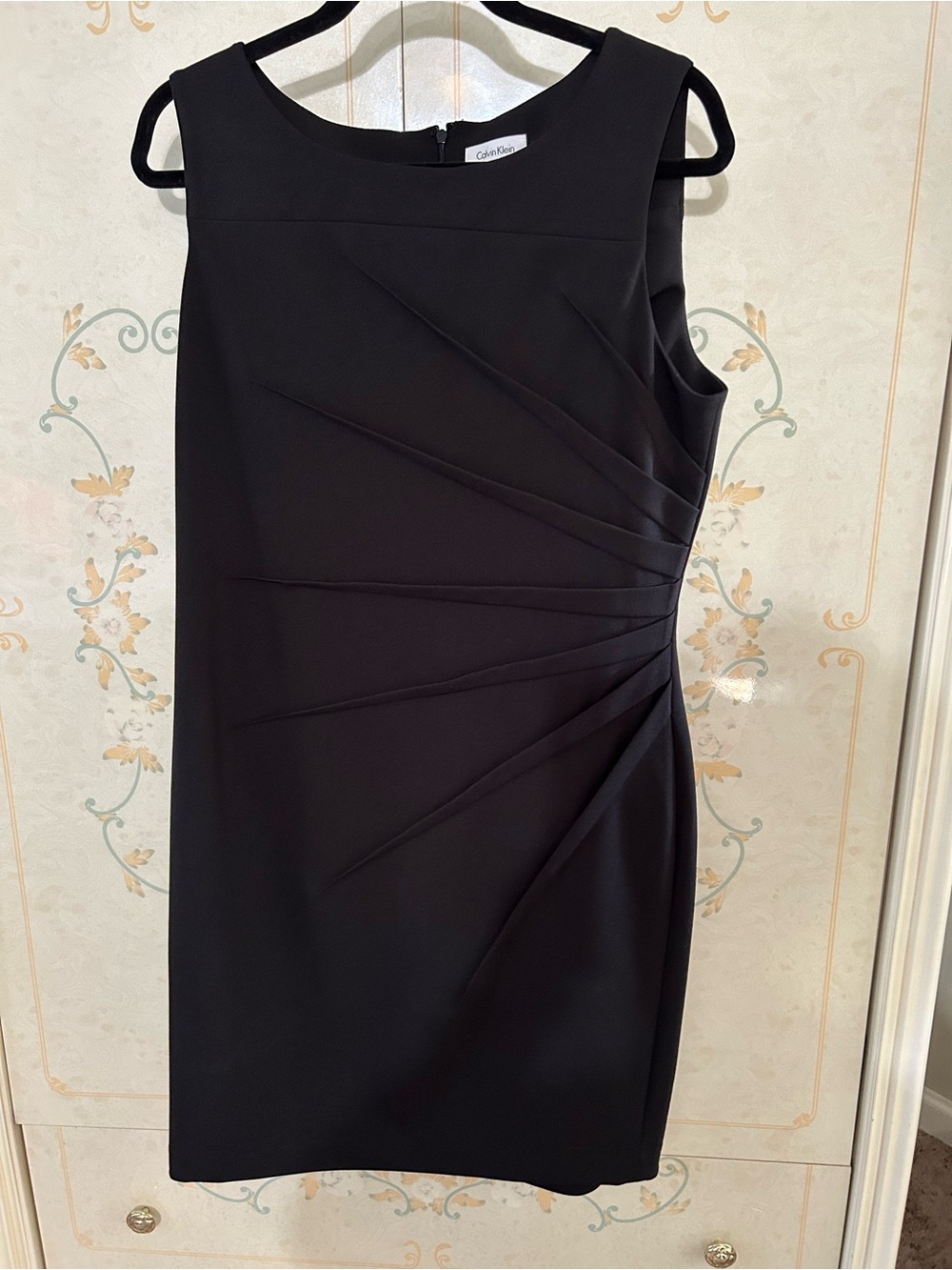 Calvin Klein Black Sleeveless Sheath Dress with Radiating Pleats